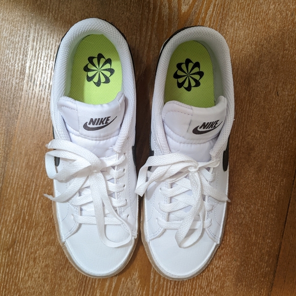 Nike Court Legacy Sneakers Size 6.5 - Picture 5 of 7